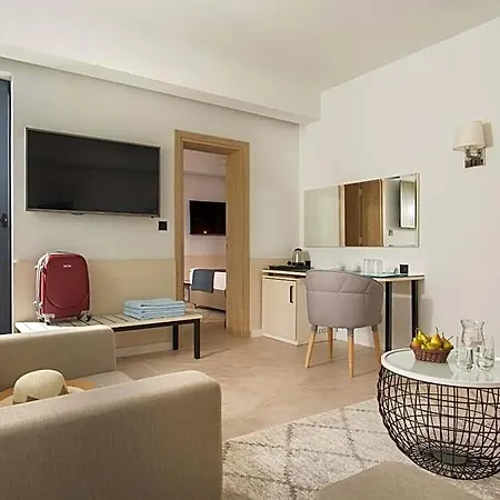Effect Algara Hotell 4*