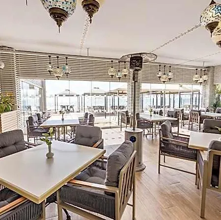 Hotell Effect Algara 4*